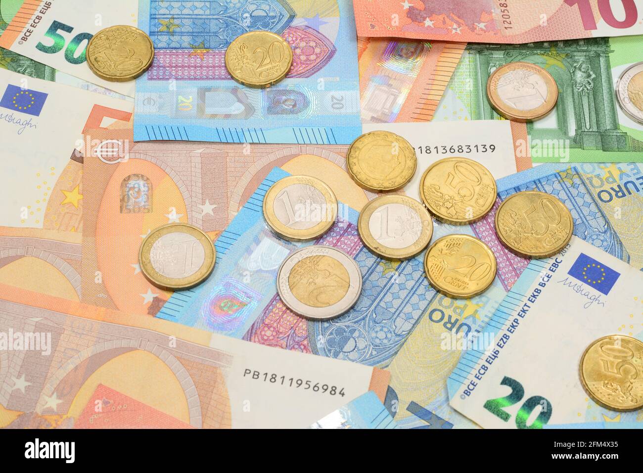Euro Stock Photo - Download Image Now - Number 3, Coin, European Union  Currency - iStock