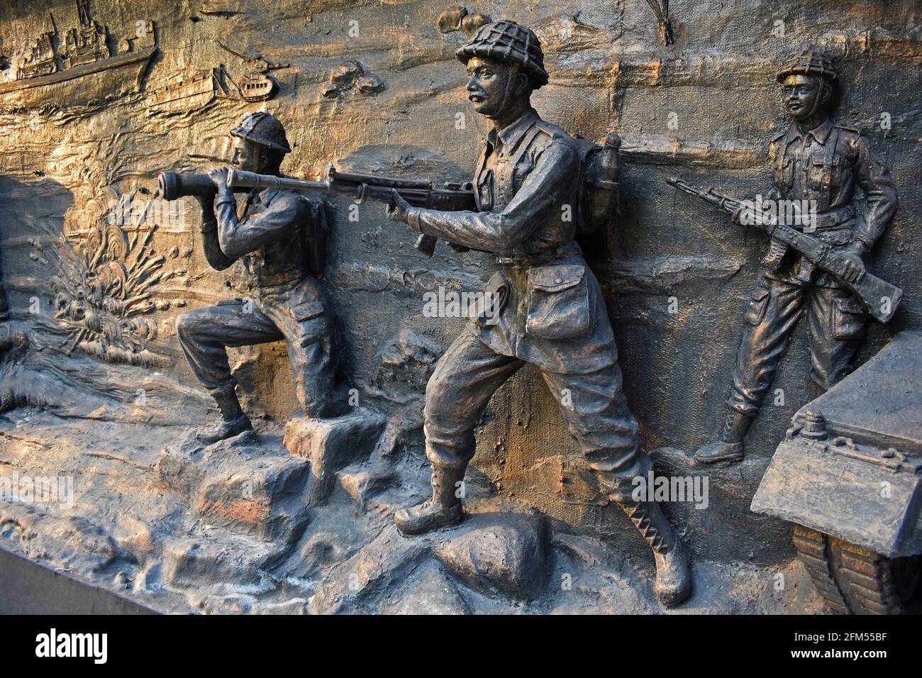 Soldiers war sculpture wall relief at Museum - National War Memorial Southern Command Pune, Maharashtra, India Stock Photo
