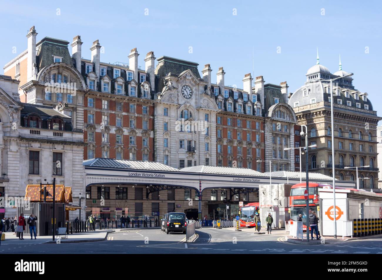 London Victoria Railway Station, Belgravia, City of Westminster, Greater London, England, United Kingdom Stock Photo