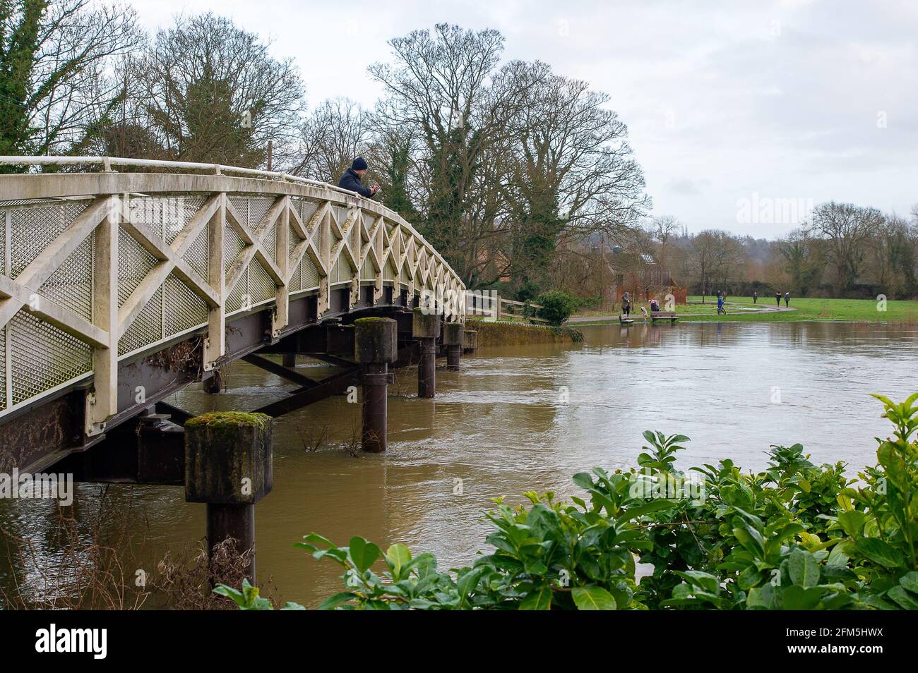 Cookham, Berkshire, UK. 2nd February, 2021. Flooding opposite the John Lewis Odney Club in Cookham. A Flood Alert is in place in Cookham as the River Thames has burst it's banks. The Environment Agency were on hand today pumping out drains . Credit: Maureen McLean/Alamy Stock Photo