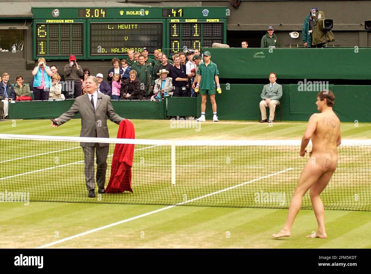 Streaker wimbledon hi-res stock photography and images - Alamy