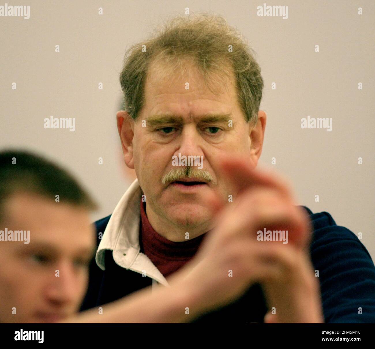 TERRY JENNER LEG SPIN BOWLING COACH Stock Photo Alamy