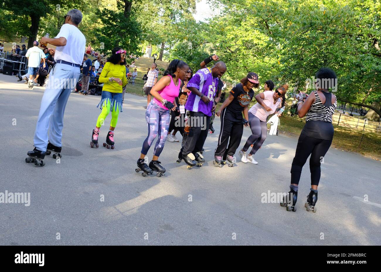 Dance skaters dancing in Central Park.Manhattan.New York City.USA Stock Photo