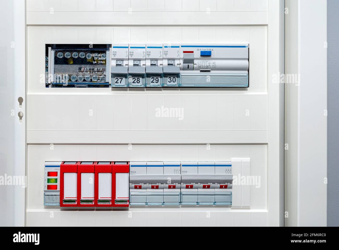 Singlephase fuse in the off position, residual current device in the