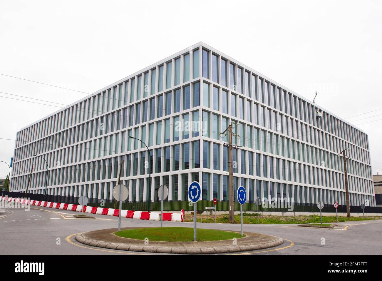 Arteixo-Spain. New headquarters building of the central department of Zara.com  in Arteixo, A Coruña, Spain on April 24, 2021 Stock Photo - Alamy