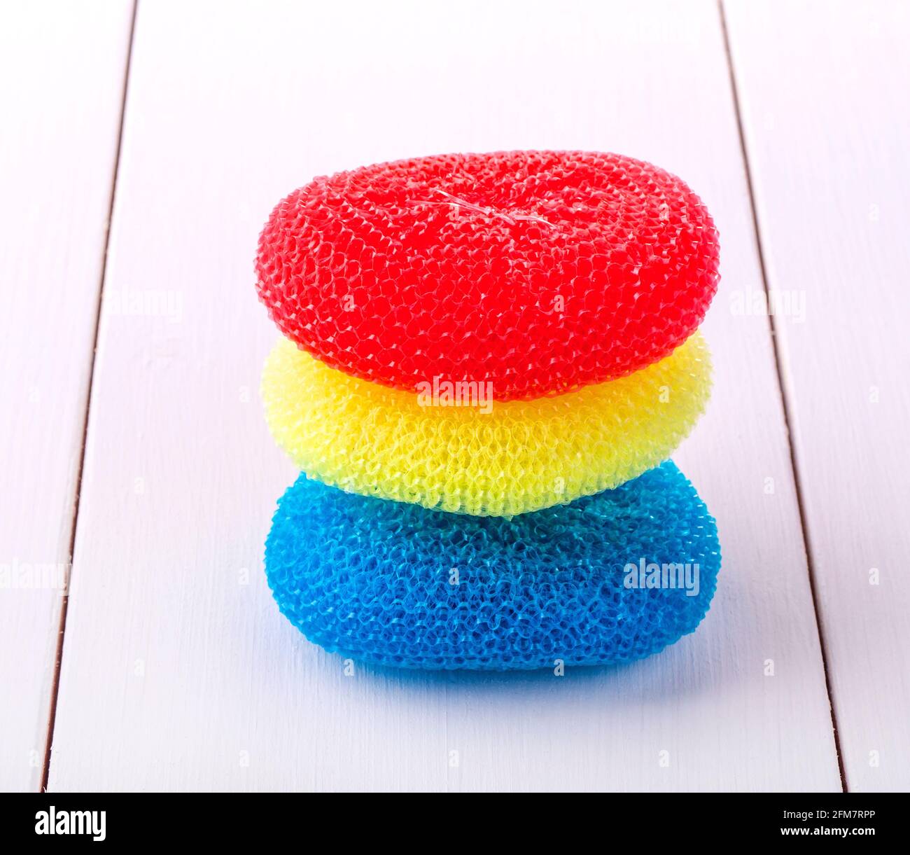 Washing dishes cutout hires stock photography and images Alamy