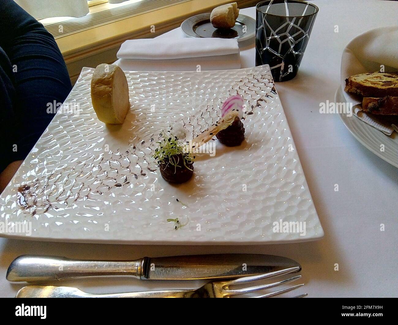Restaurant gastronomique à Rouen, France Stock Photo - Alamy