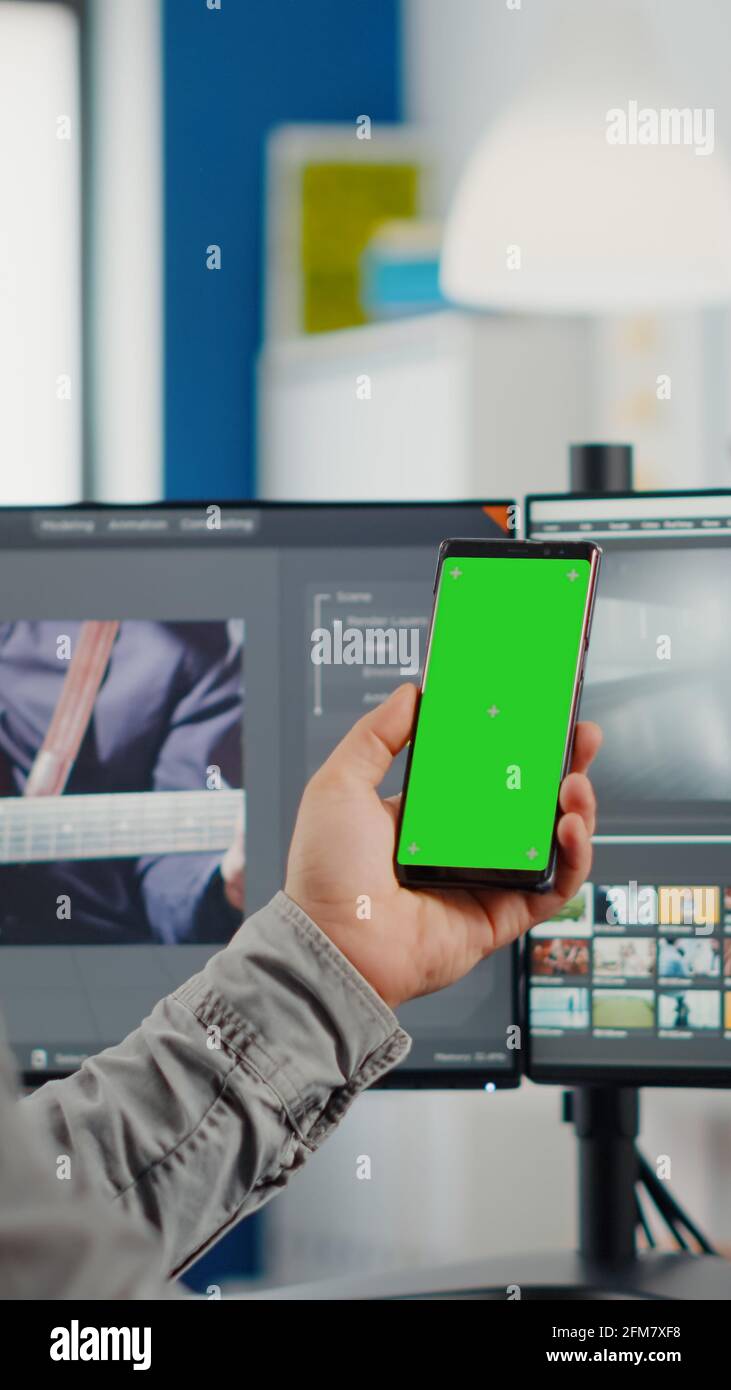 Chỉnh sửa video chưa bao giờ dễ dàng đến thế! Green screen video editor sẽ giúp bạn biến mọi ý tưởng của mình thành hiện thực. Hãy thử ngay để trải nghiệm những tính năng tuyệt vời mà chương trình mang lại.