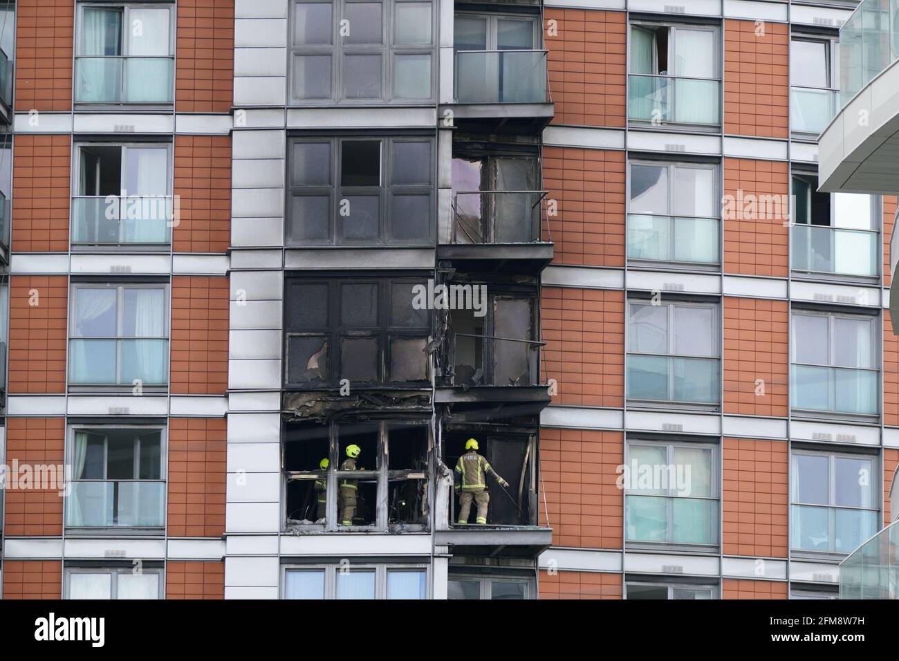 7 Story Tower Block Hi res Stock Photography And Images Alamy 7-story-tower-block-hi-res-stock-photography-and-images-alamy