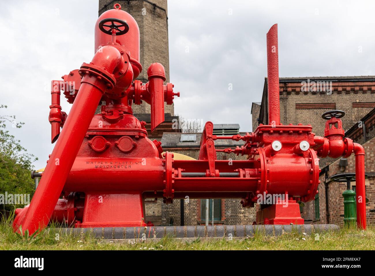 Portable pump -Fotos und -Bildmaterial in hoher Auflösung – Alamy