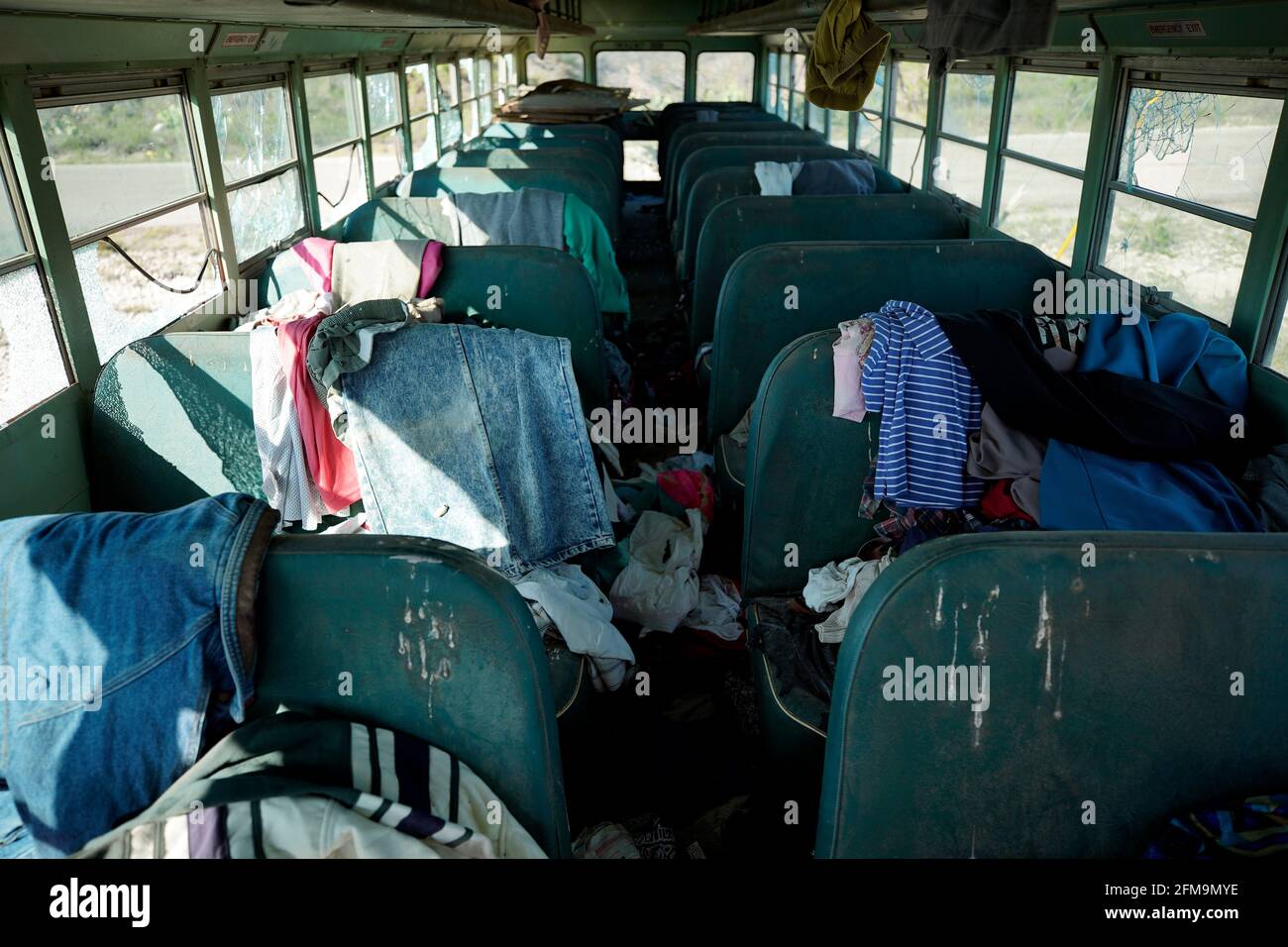 Bus filled hi-res stock photography and images - Alamy
