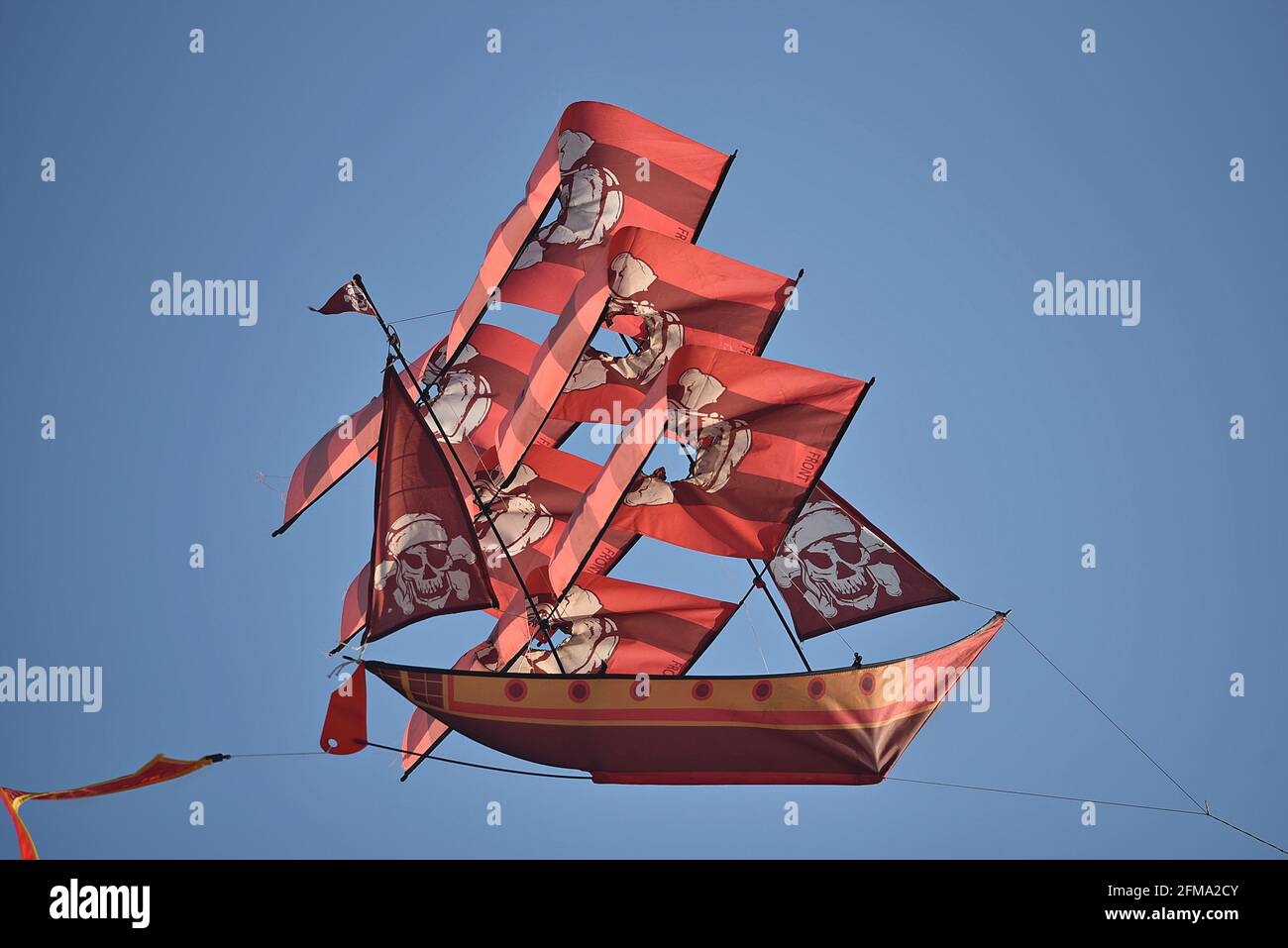Pirate ship kites hires stock photography and images Alamy