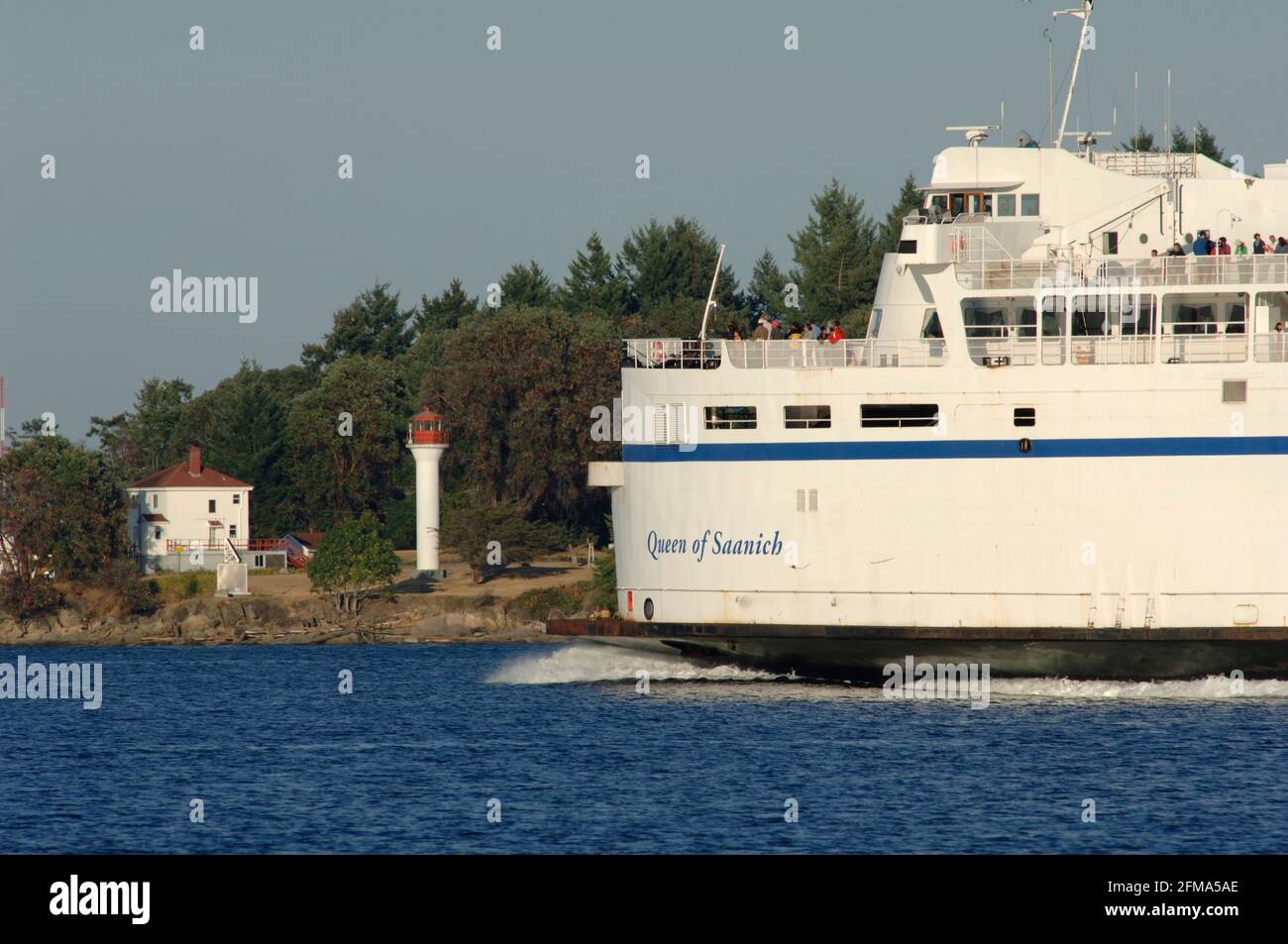 Ship stranded in Saanich's Caddy Bay back in the water - Saanich News