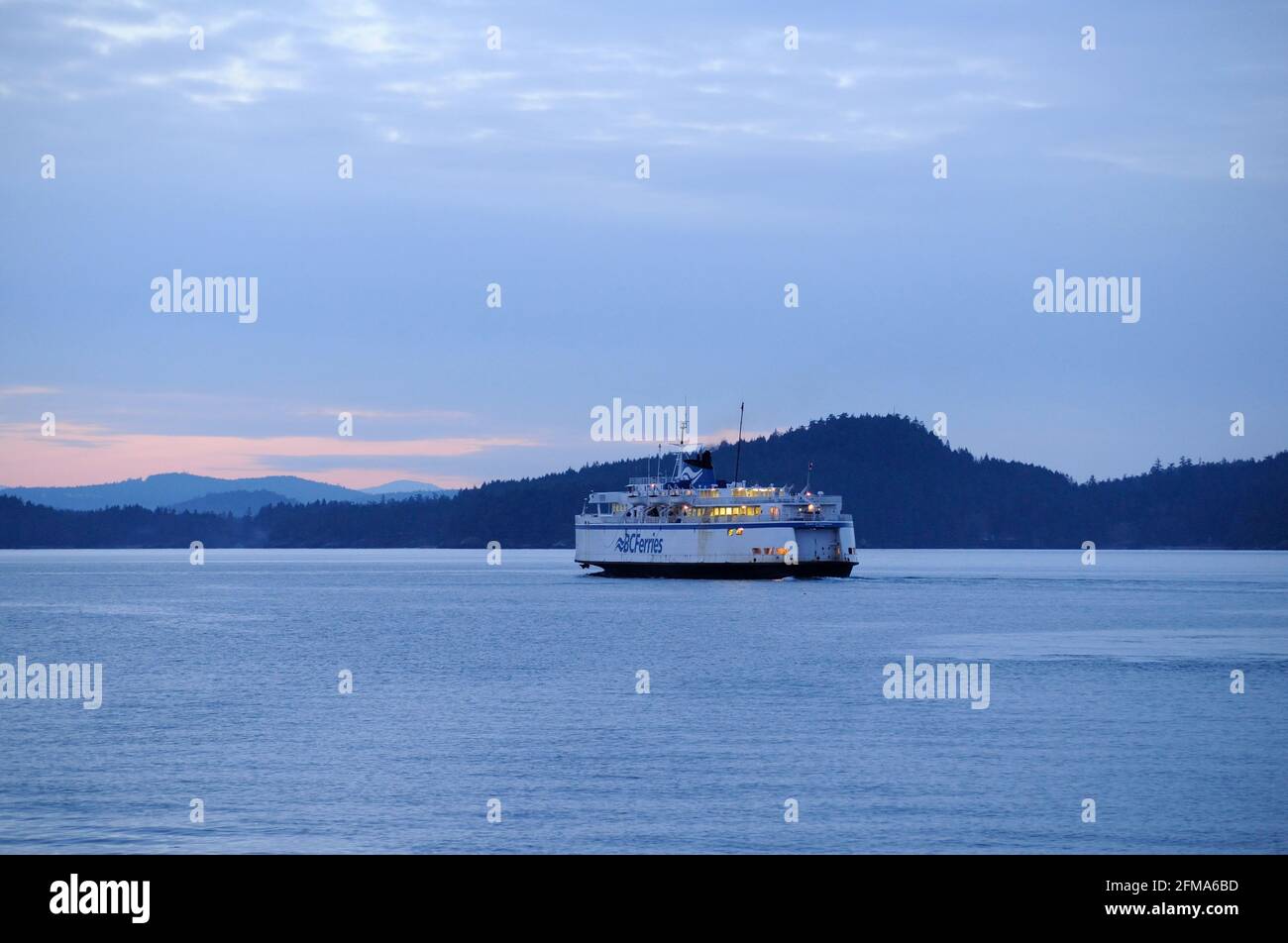 Queen of Tsawwassen - Built: 1960, Vancouver - Overall Length: 102.51 m ...