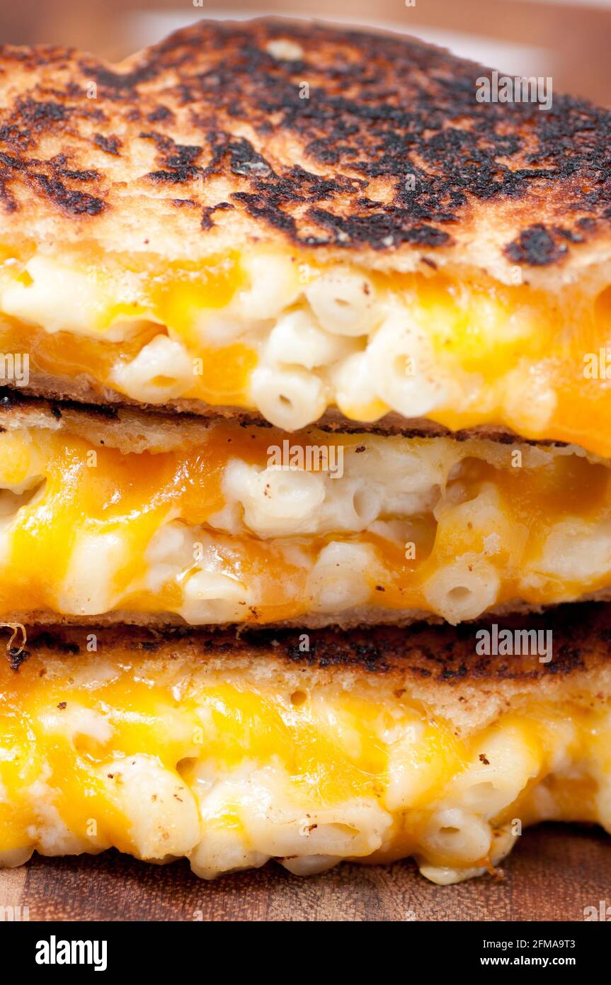 grilled macaroni and cheese sandwich Stock Photo Alamy