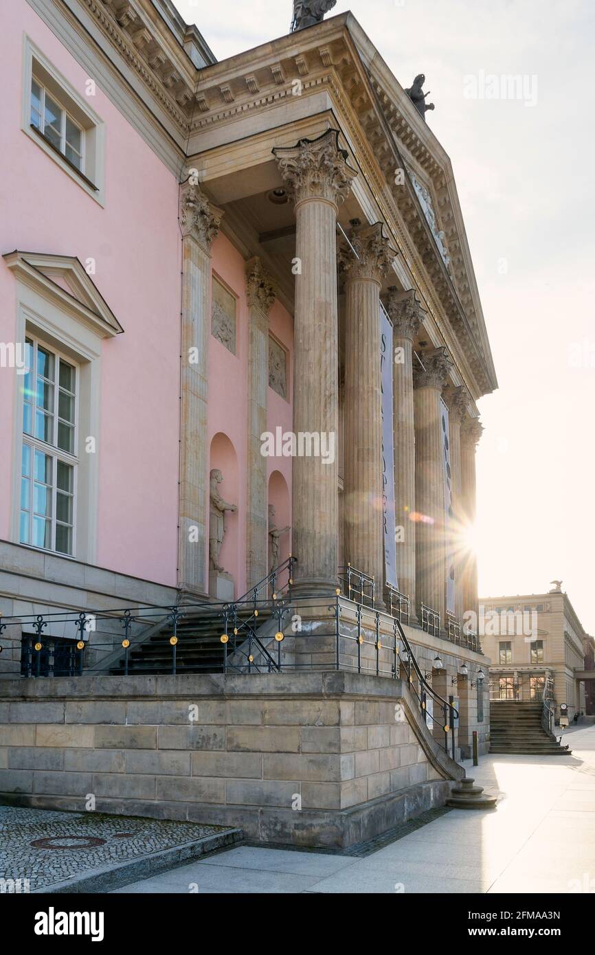 Berlin, Mitte, Unter den Linden, State Opera Unter den Linden, main ...