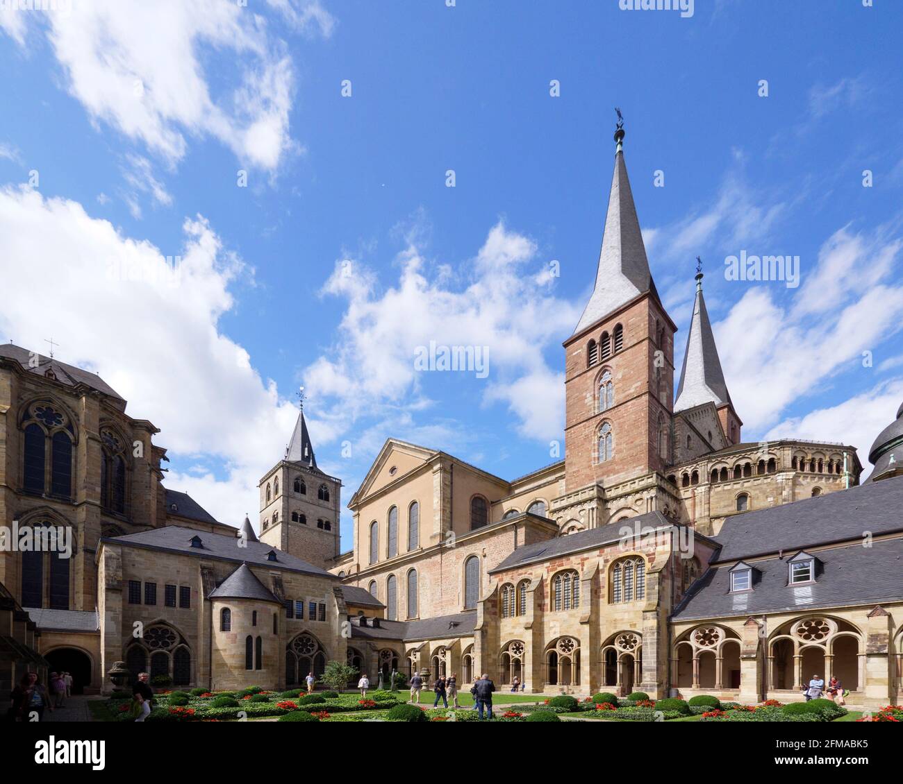 Cathedral and Church of Our Lady, cloister, Trier, UNESCO World Heritage, Rhineland-Palatinate, Germany Stock Photo