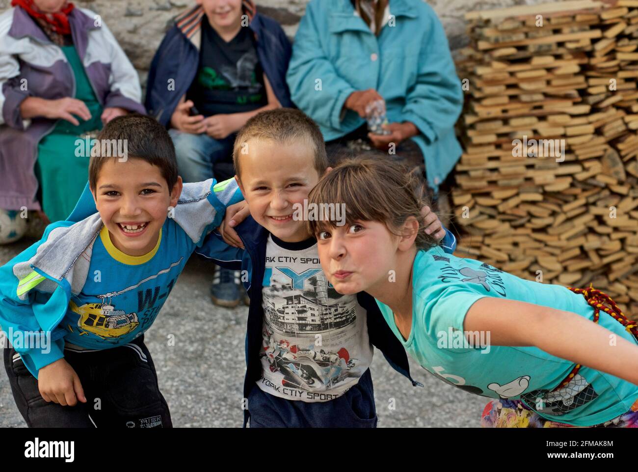 Fun-loving Bulgarian kids, Gorno Draglishte. Razlog Municipality, Blagoevgrad province, Bulgaria Stock Photo