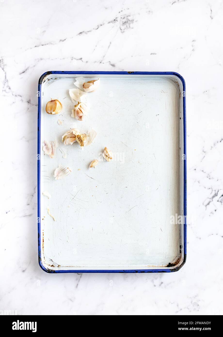 White Enamel Roasting Tray Stock Photo Alamy