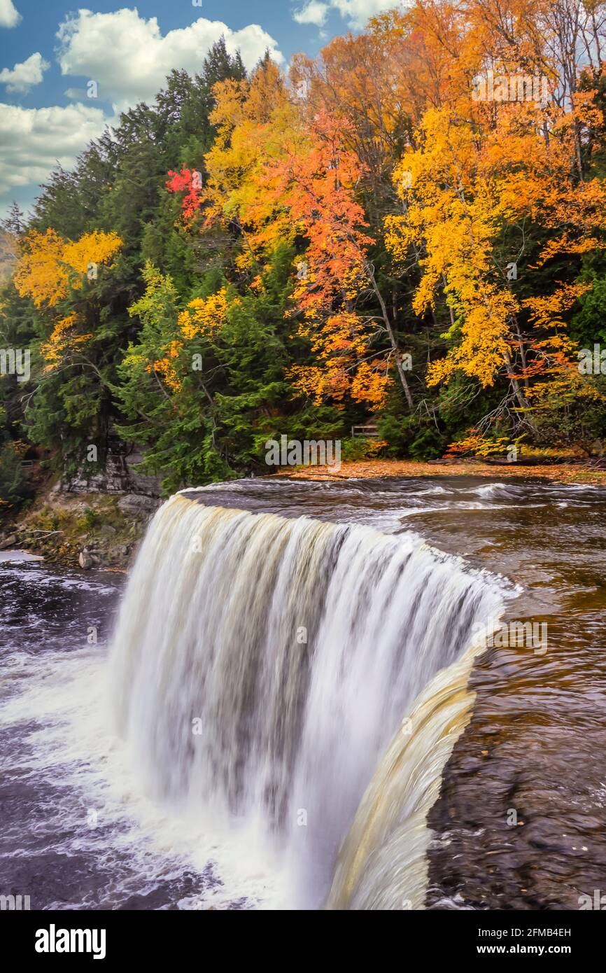 The Upper Tahquamenon Falls with fall foliage color near Newberry