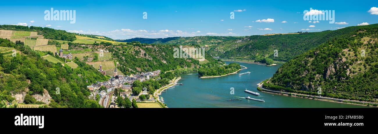 Germany, Rhineland-Palatinate, Bacharach, World Heritage Upper Middle Rhine Valley, view of the Rhine at Bacharach, panorama Stock Photo