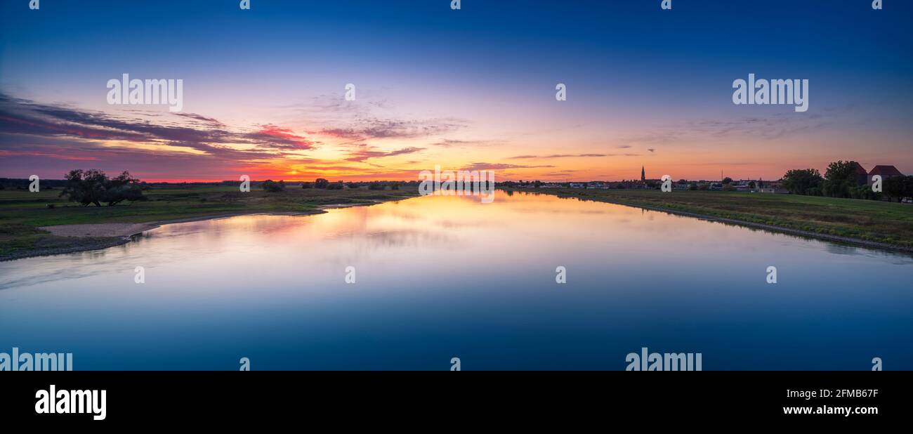 Sunset on the Elbe near Wittenberge, Brandenburg, Germany Stock Photo