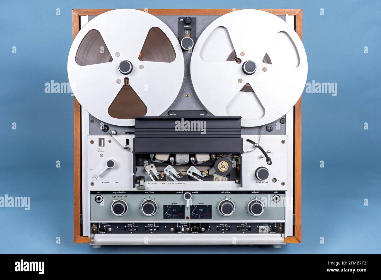 Open reel tape recorder hi-res stock photography and images - Alamy