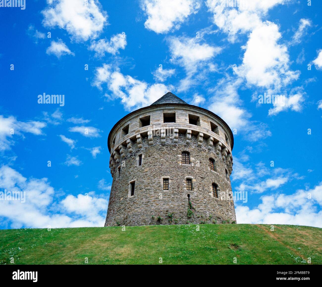 On the banks of the Penfeld riverside stands the medieval Tour Tanguy tower, which was supposed to protect the port city of Brest from enemy attacks in historical times. Stock Photo