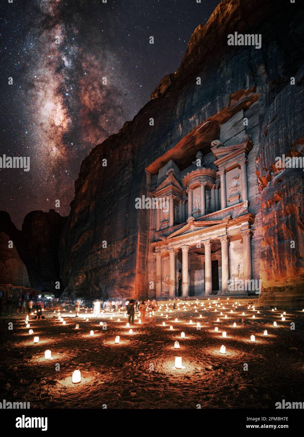 Night shot of the famous treasury of the rock city of Petra in Jordan Stock Photo