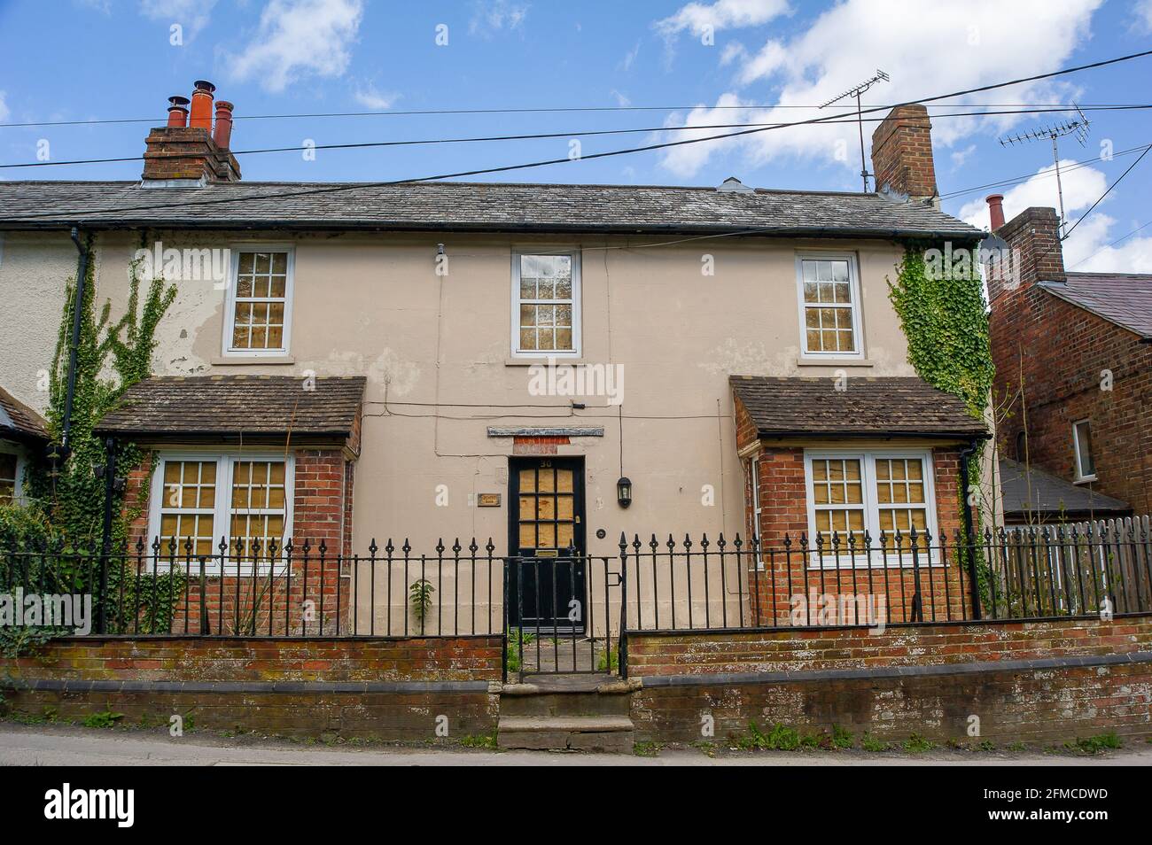 Birmingham back to back houses england hires stock photography and