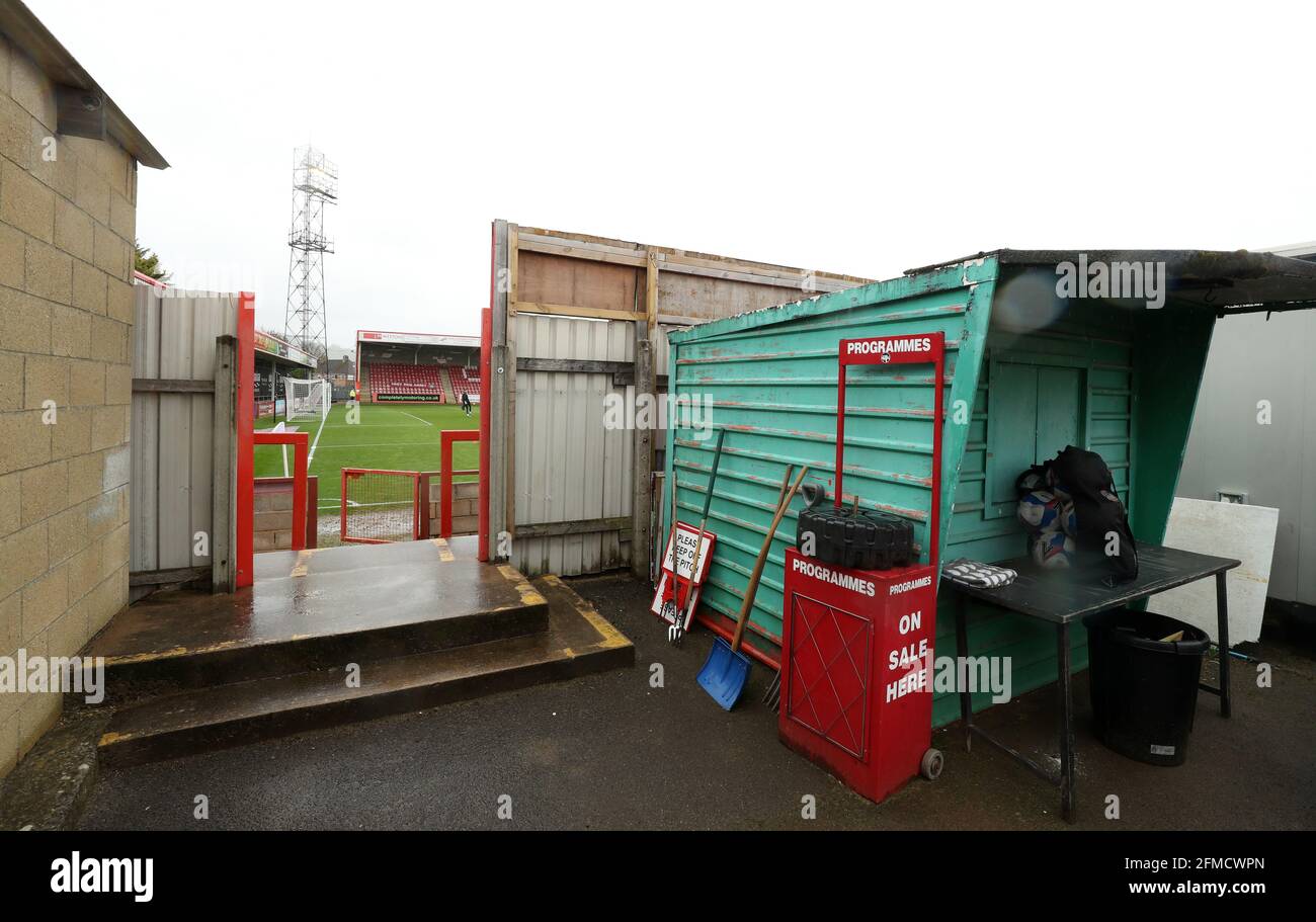 Programme stand hi-res stock photography and images - Alamy