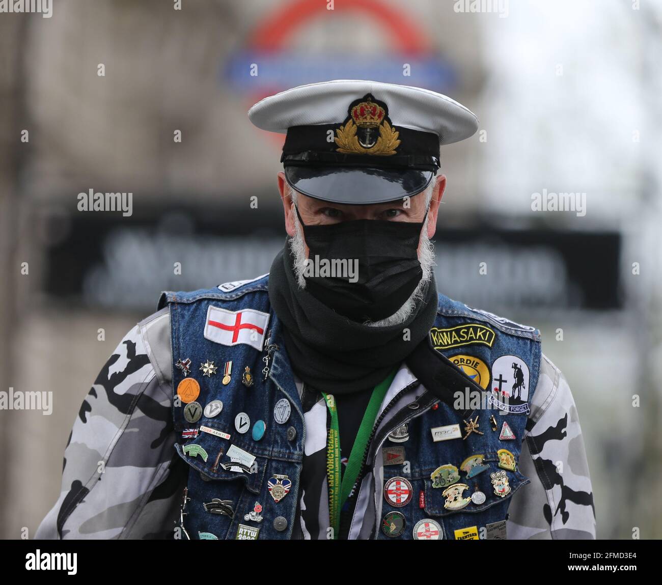 London, England, UK. 8th May, 2021. Protesters staged 'Respect our veterans''' rally London's Parliament Square after the controversial trial against two paratroopers accused of murdering Official IRA leader Joe McCann effectively collapsed in the UK. Credit: Tayfun Salci/ZUMA Wire/Alamy Live News Stock Photo