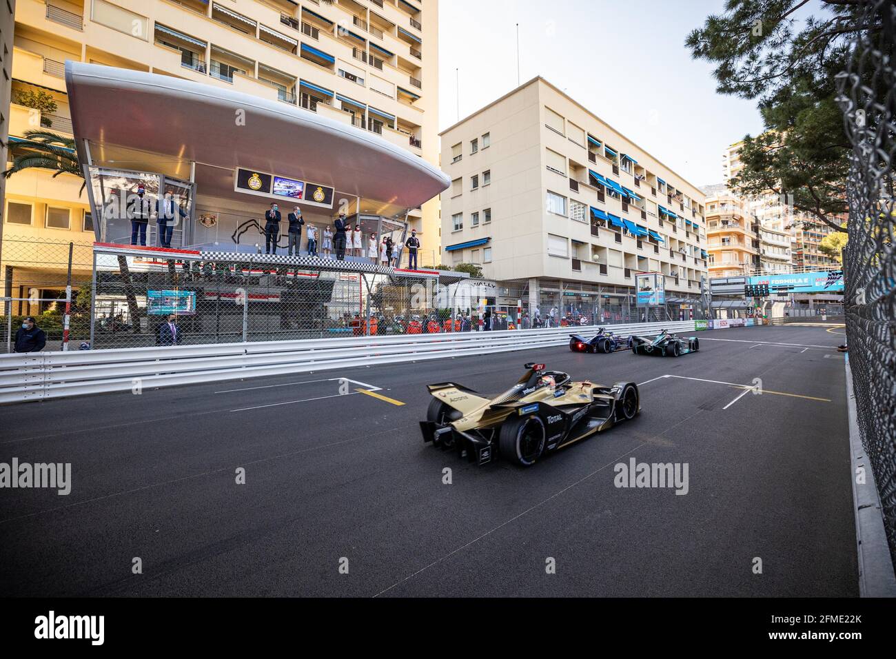 Monaco. 8th May, 2021. 04 Frijns Robin (nld), Envision Virgin Racing, Audi e-tron FE07, action 20 Evans Mitch (nzl), Jaguar Racing, Jaguar I-Type 5, action 25 Vergne Jean-Eric (fra), DS Techeetah, DS E-Tense FE20, action chequered flag drapeau a damiers during the 2021 Monaco ePrix, 4th meeting of the 2020-21 Formula E World Championship, on the Circuit de Monaco on May 8, in Monaco - Photo Germain Hazard / DPPI / LiveMedia Credit: Independent Photo Agency/Alamy Live News Stock Photo