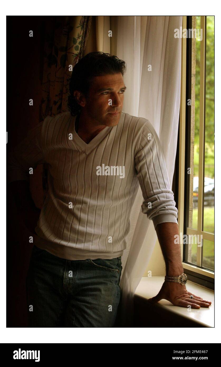 Antonio Banderos in a London hotel.pic David Sandison 28/6/2004 Stock ...