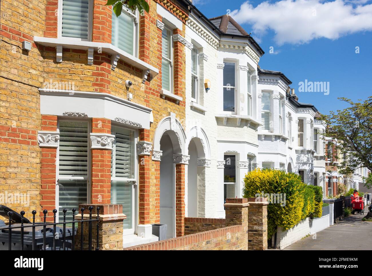 House terraced victorian hires stock photography and images Alamy