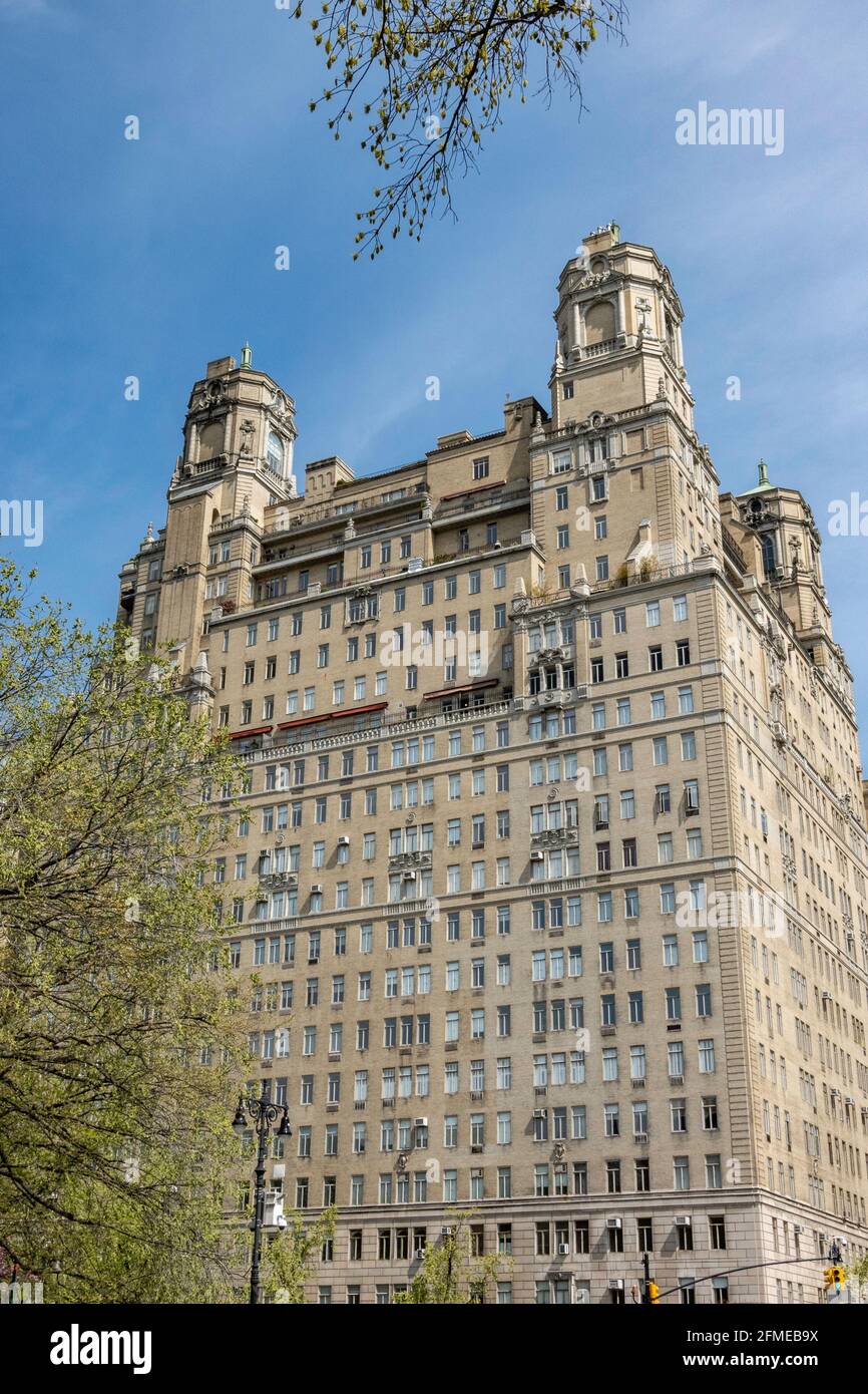 Beresford Apartments Building from Central Park, NYC Stock Photo Alamy