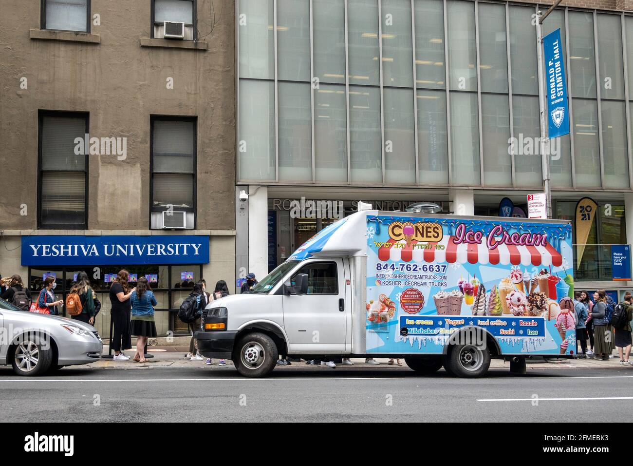 Ice Cream Truck and Female Students, Yeshiva University Stock Photo