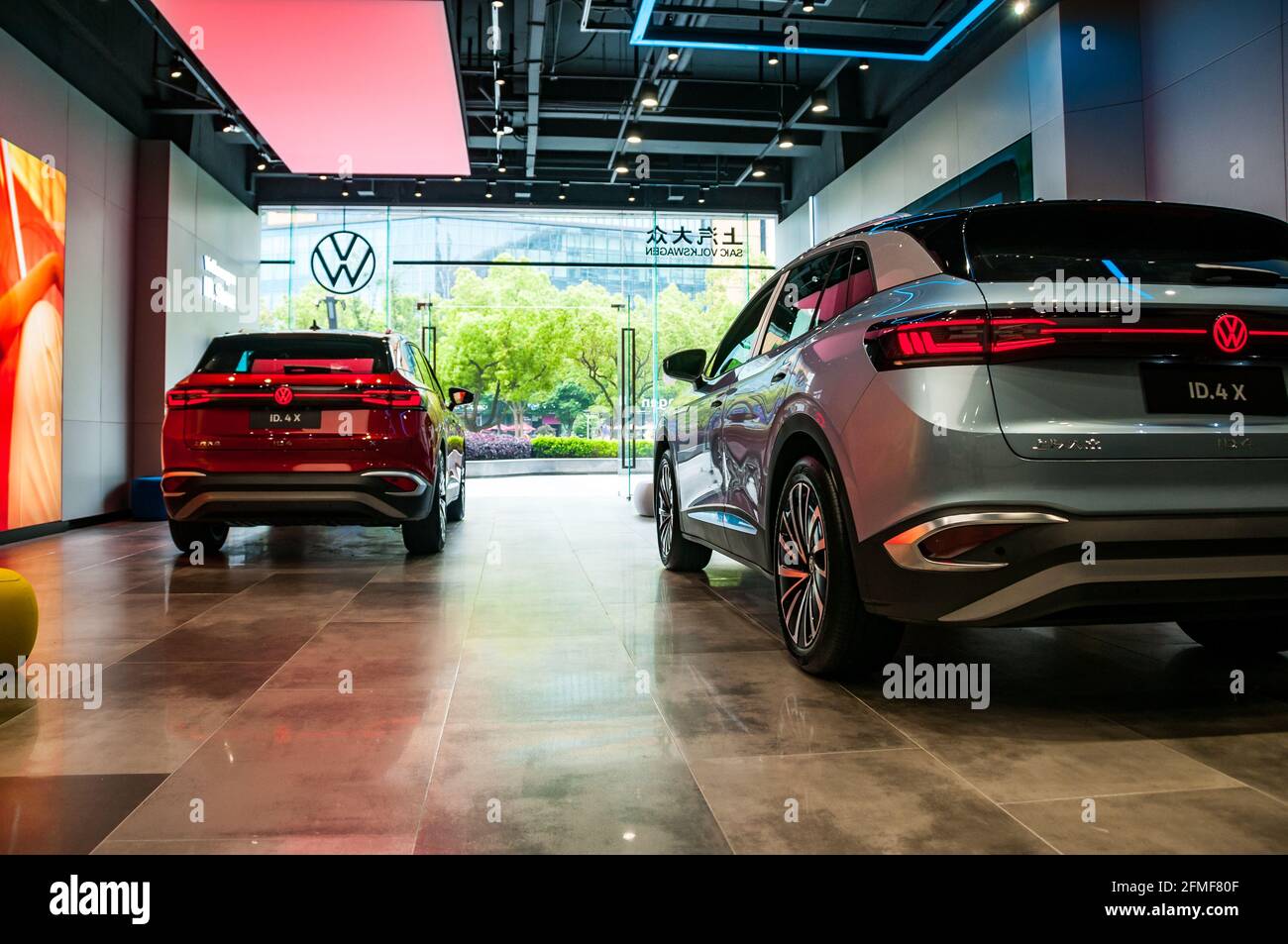 Vw id4 showroom deals