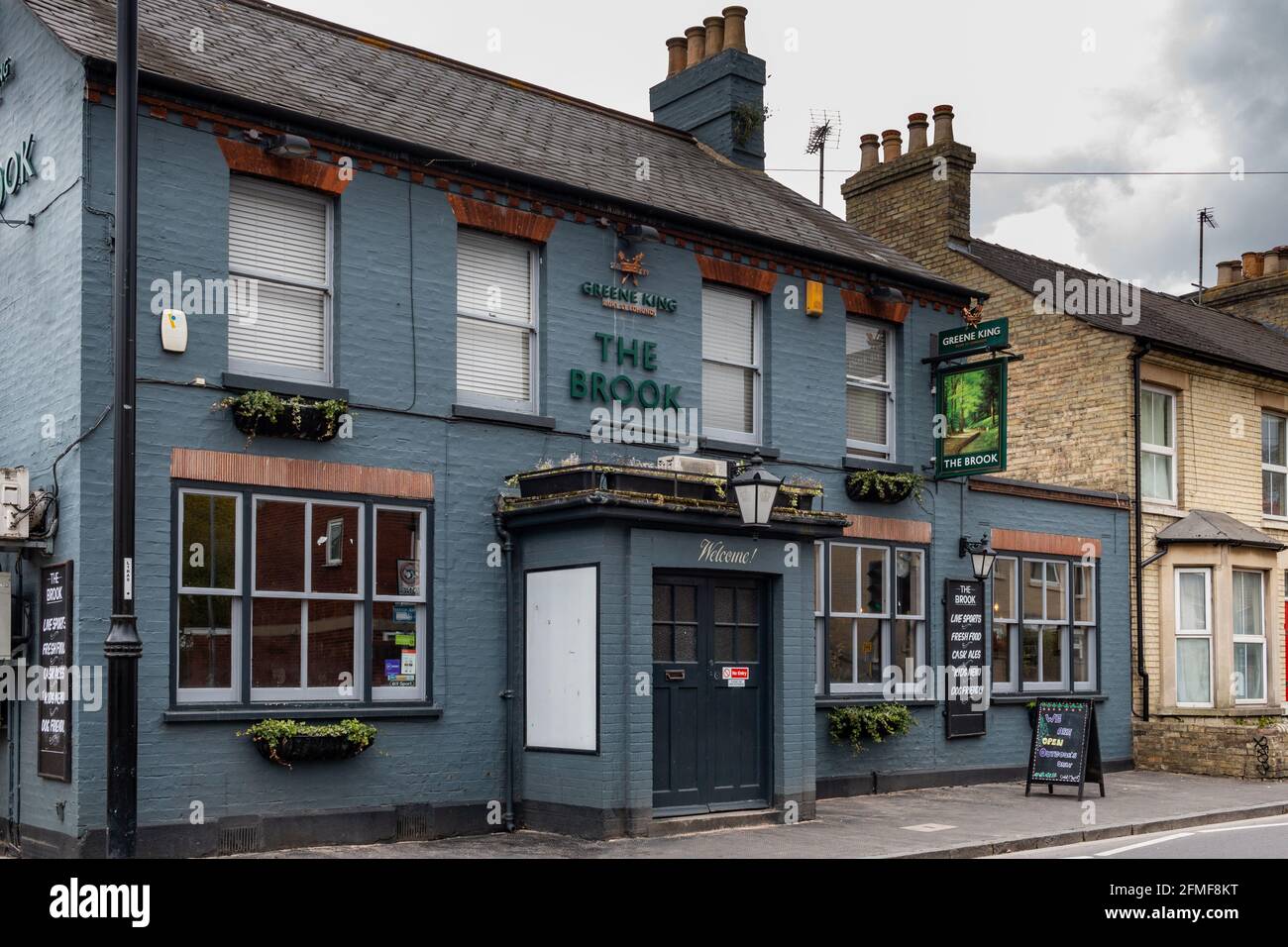 The Brook pub on Mill Road, Cambridge.  When the photograph was taken they could only serve customers outside due to Covid-19 regulations. Stock Photo