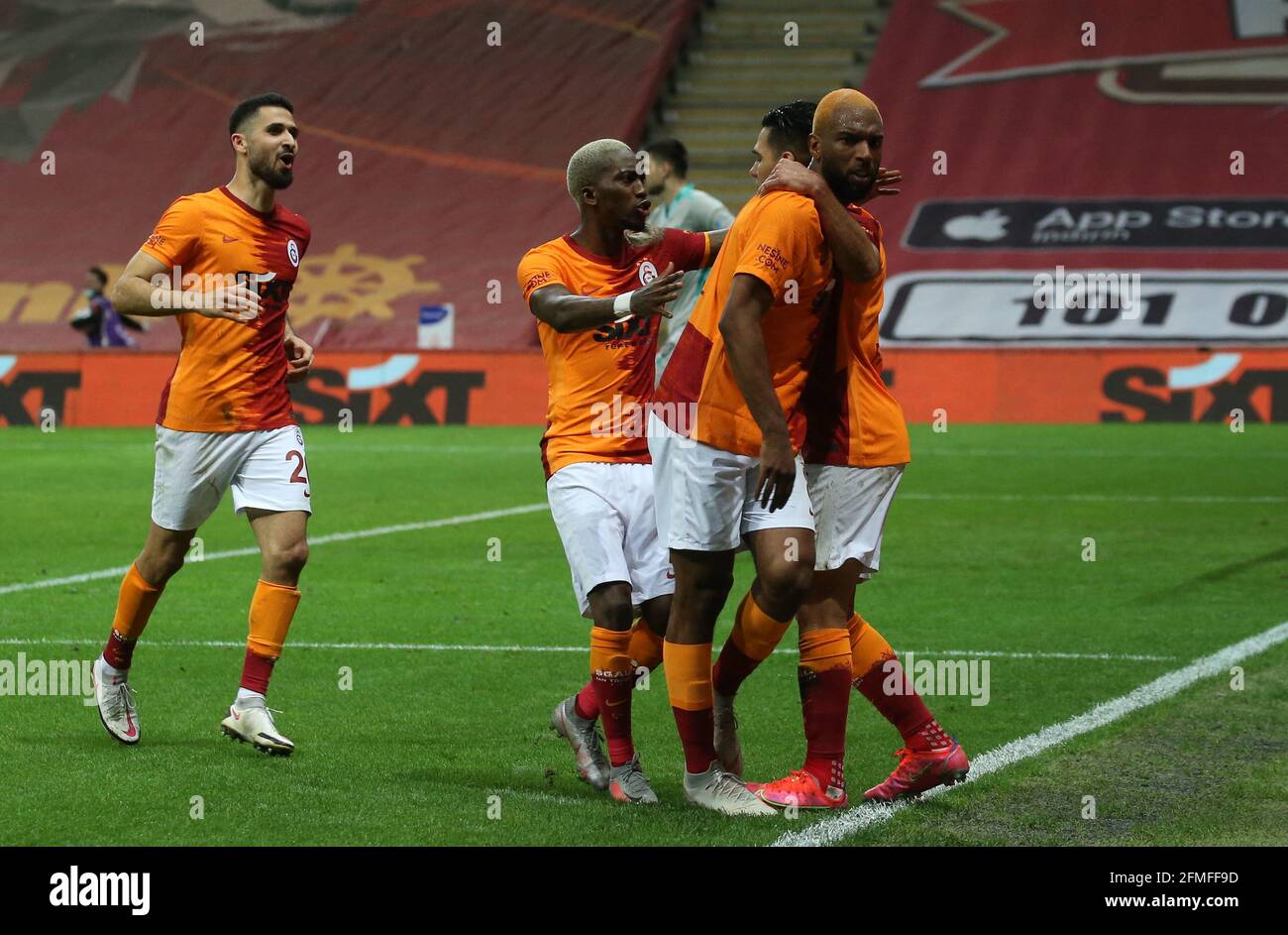 BesiktasâÂ€Â™s Josef De Souza during Galatasaray - Besiktas Turkish Super  League Game at Galatasaray TT Arena in Istanbul, Turkey, on May 9, 2021.  Photo by Tolga Adanali/Depo Photos/ABACAPRESS.COM Stock Photo - Alamy