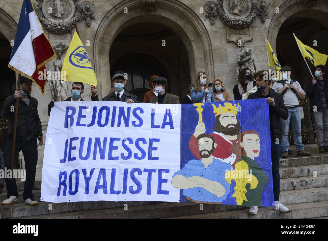 Several hundred royalist militants led by Action Francaise marched this  morning from the Opera to the statue of Joan of Arc in rue de Rivoli with  cries of 'everyone hates the republic', '