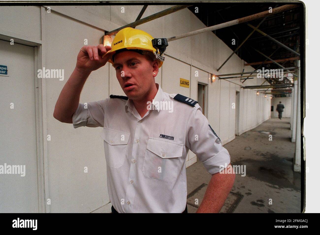 Terry Platt  Security Guard  September  1998will opt out of the rules set down in the EEC Working Hours Directive Stock Photo