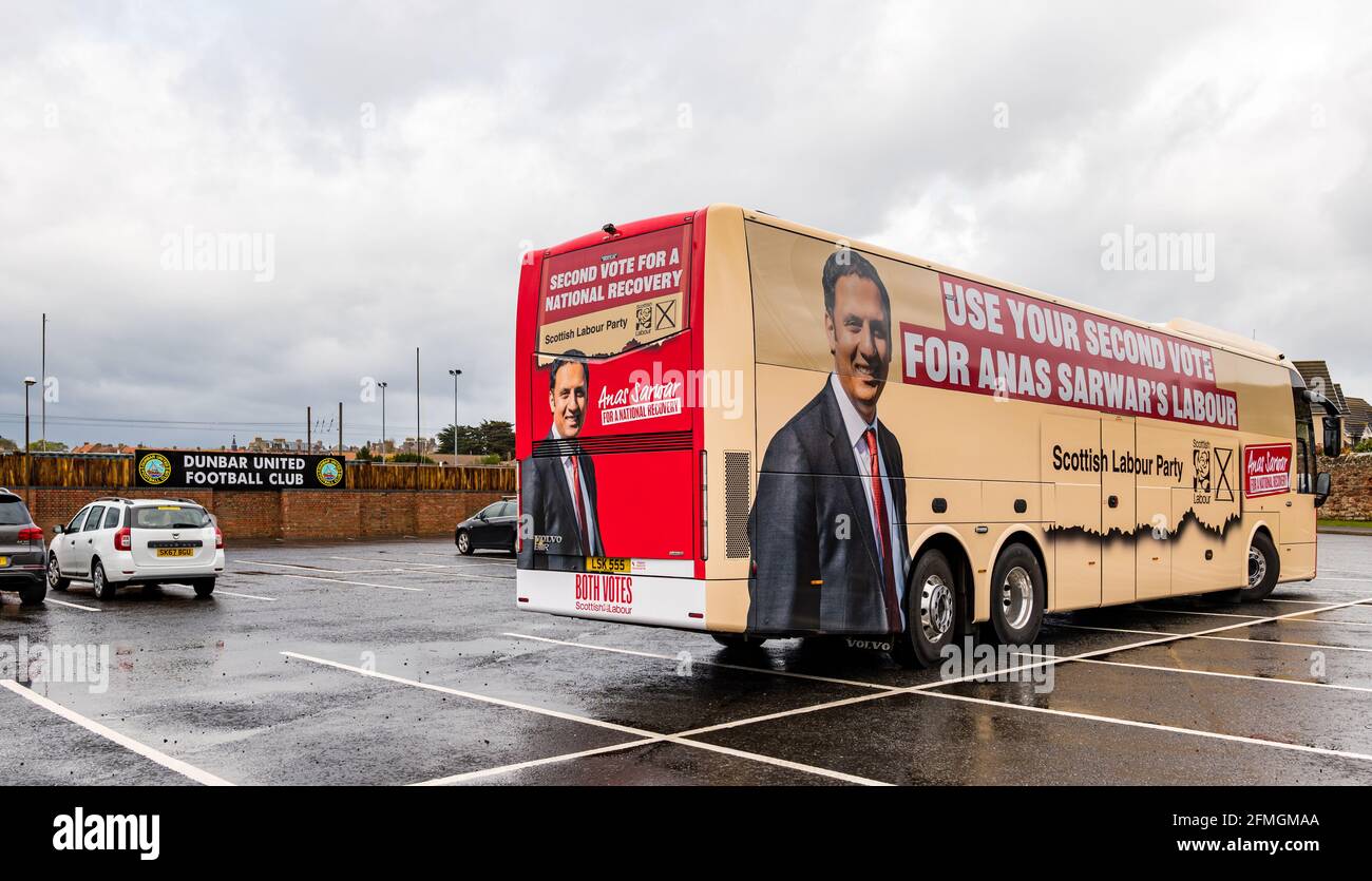 Scottish bus hires stock photography and images Alamy