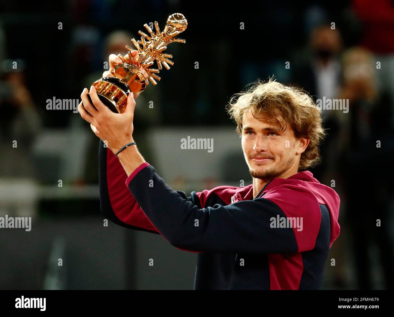 Tennis - ATP Masters 1000 - Madrid Open - Caja Magica, Madrid, Spain - May  9, 2021 Germany's Alexander Zverev celebrates with the trophy after winning  the Madrid Open REUTERS/Sergio Perez Stock Photo - Alamy