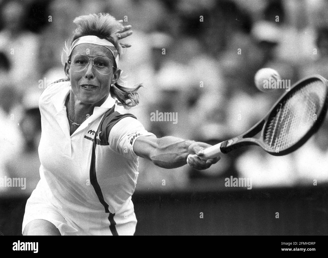 Martina Navratilova stretched to the limit by Chris Evert Wimbleon Tennis Stock Photo