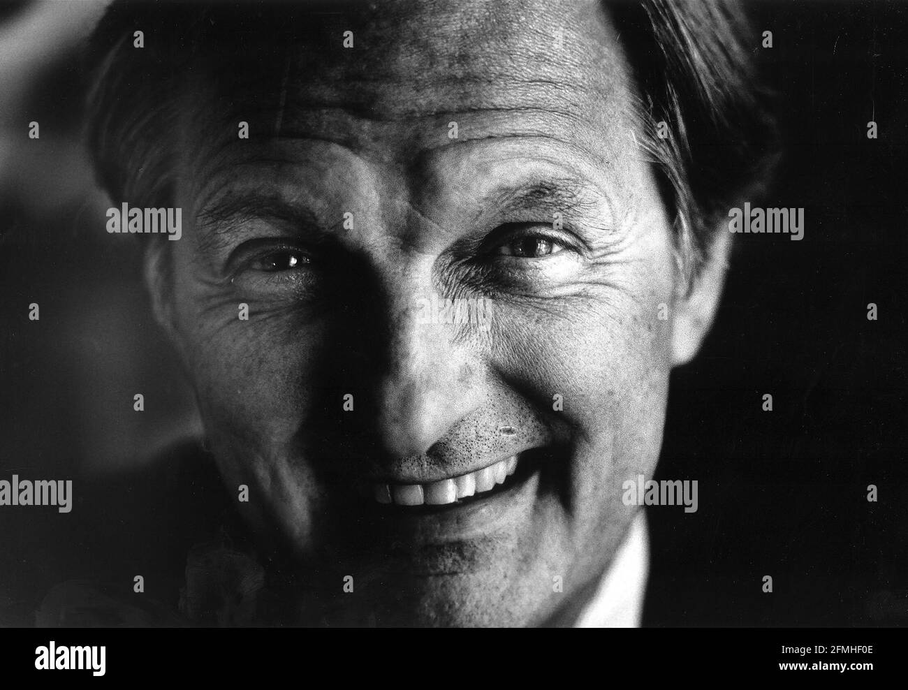 Alan Alda actor Stock Photo - Alamy