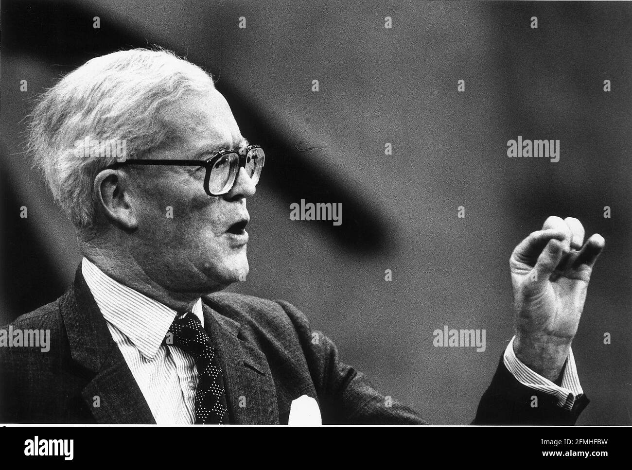 Douglas Hurd at Conservative party conference Brighton October 1992 Stock Photo