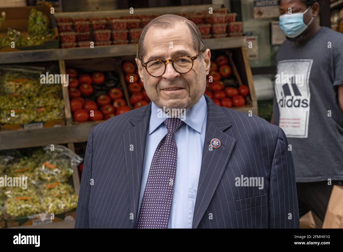 NEW YORK, NY – May 09: Congressmember Jerry Nadler attends Scott Stringer's campaign stop on the Upper West Side in front of Fairway Market on 74 and Broadway on May 9, 2021 in New York City.  Voters will go to the polls for the Primary on June 22. Credit: Ron Adar/Alamy Live News Stock Photo