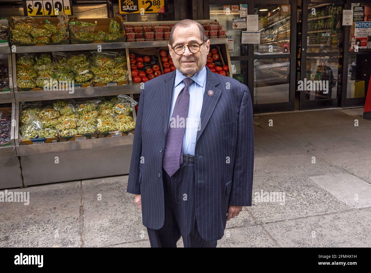 NEW YORK, NY – May 09: Congressmember Jerry Nadler attends Scott Stringer's campaign stop on the Upper West Side in front of Fairway Market on 74 and Broadway on May 9, 2021 in New York City.  Voters will go to the polls for the Primary on June 22. Credit: Ron Adar/Alamy Live News Stock Photo