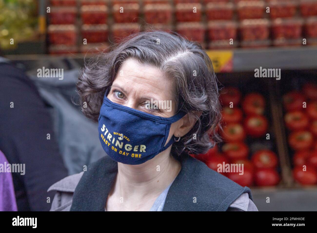 NEW YORK, NY – May 09: Elyse Buxbaum attends Scott Stringer's campaign stop on the Upper West Side in front of Fairway Market on 74 and Broadway on May 9, 2021 in New York City.  Voters will go to the polls for the Primary on June 22. Credit: Ron Adar/Alamy Live News Stock Photo